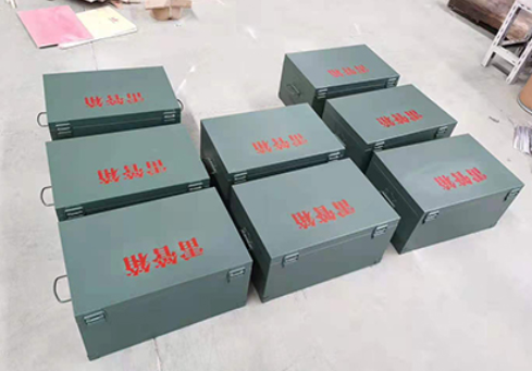 农安炸药箱和雷管箱一般是怎么存放的？